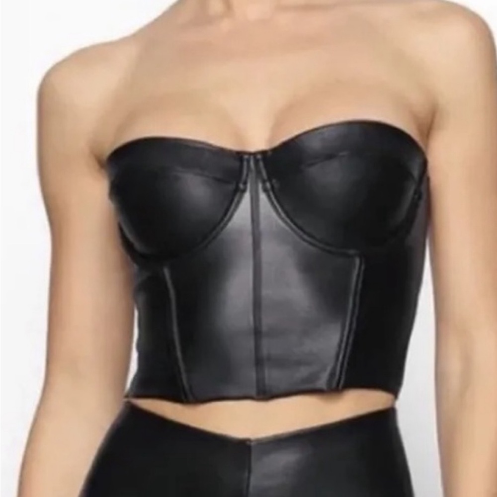 SKIMS Faux Leather Top. Worn once size XS